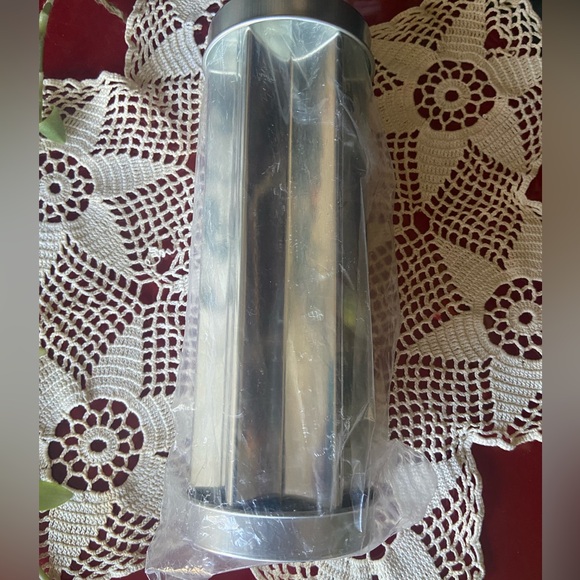 The Pampered Chef Valtrompia Star Shaped Bread Tube Oven Cylinder For Cakes, too - Picture 5 of 6